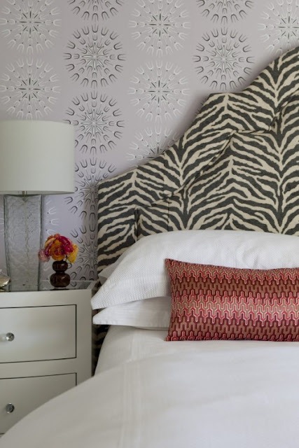 [zebra-print-upholstered-headboard-trendspotting-getting-wild-with-animal-prints-home-design-and-decor-ideas-and-inspiration%255B3%255D.jpg]