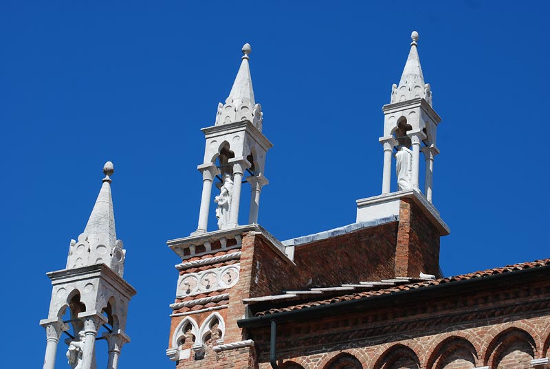 Chiostro_mad_orto_35b.jpg