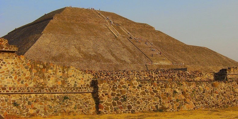 pyramid-cholula-3 pyramid-cholula-3