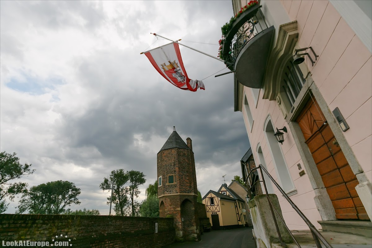 LookAtEurope.com | Европейские фото путешествия. Германия, Дормаген. Крепость-таможня Цонс | Germany, Dormagen Zons