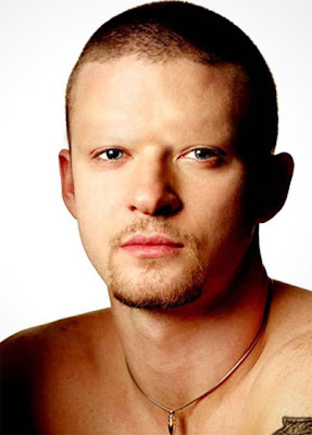 celebrities_without_eyebrows_01.jpg