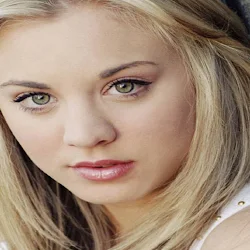 Wallpapers De Kaley Cuoco Foto 31