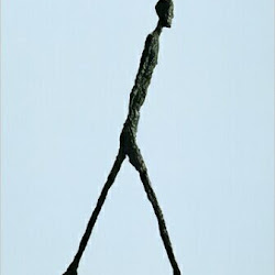 01.-Giacometti. Hombre que marcha