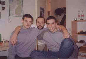 Con Jan y Mario. Diciembre de 2001
