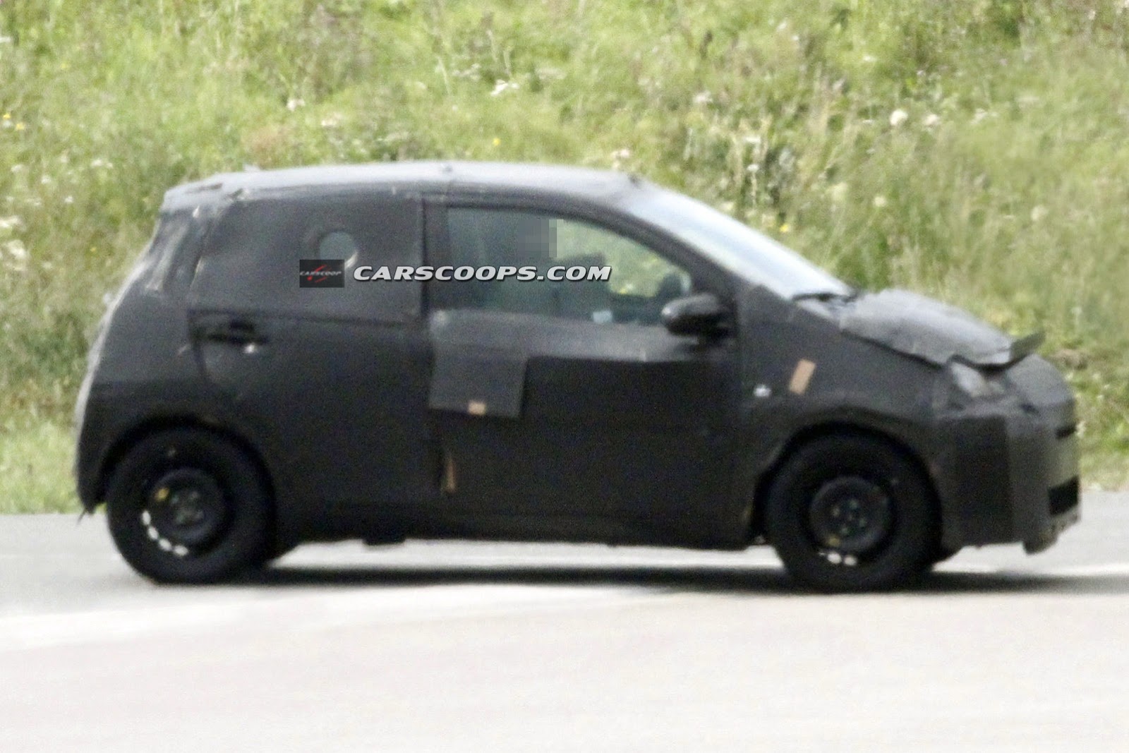 [New-Toyota-Aygo-2%255B4%255D.jpg]