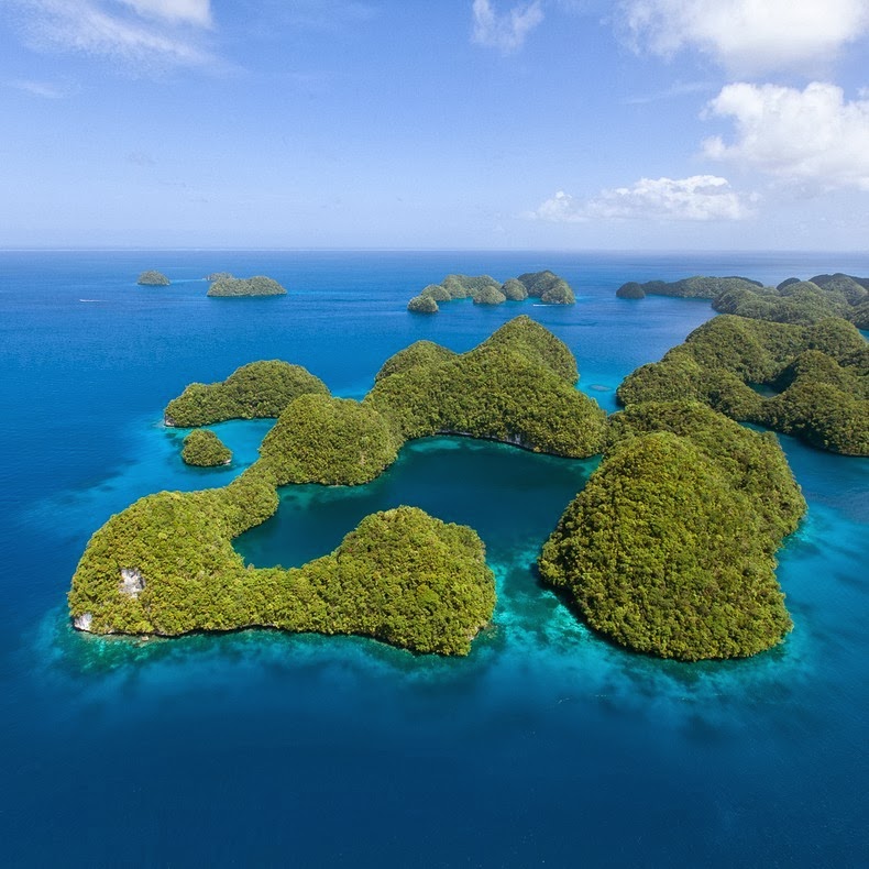rock-islands-palau-10 rock-islands-palau-10