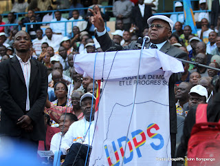  – Etienne Tshisekedi le 9/8/2011 au stade des martyrs à Kinshasa. Radio Okapi/ Ph. John Bompengo