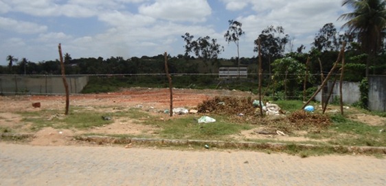 Comissionados e amigos do Prefeito continuam invadindo terrenos