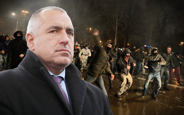 ΕΠΕΣΕ Η ΚΥΒΕΡΝΗΣΗ!!!!!!!......Του Γιώργου Δελαστίκ