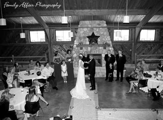 Frontier Lodge Wedding Photographer 11
