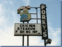 3666 Ohio - Mansfield, OH - Lincoln Highway (Ashland Rd)(US-42) - 1949 Porky's Drive-In