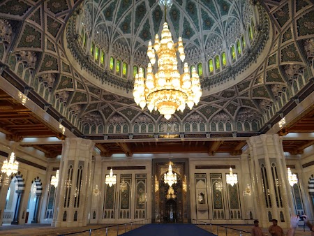 06. Moscheea Sultan Qaboos - Muscat, Oman.JPG