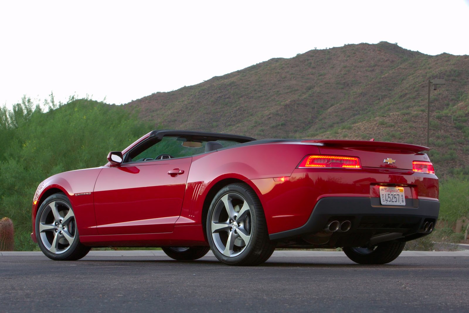 [2014-Chevrolet-CamaroSSconv-068%255B2%255D.jpg]