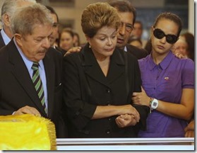 Dilma no velório de Chávez