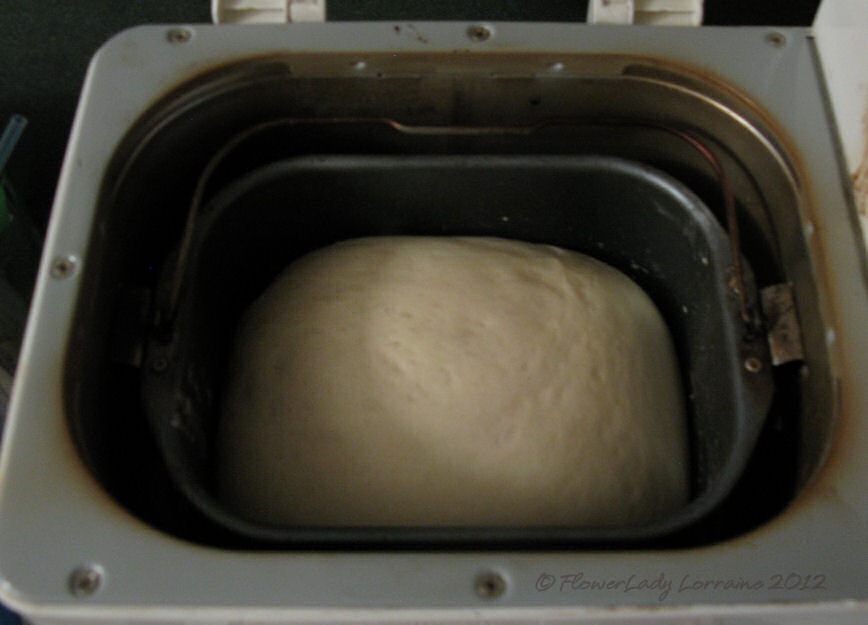[12-30-pizza-crust-dough%255B4%255D.jpg]