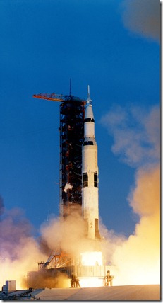 Apollo 13 liftoff