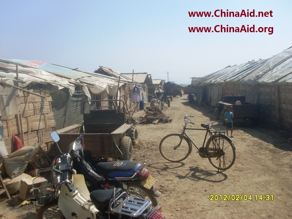 [Refugee%2520Shelters%255B2%255D%255B2%255D.jpg]