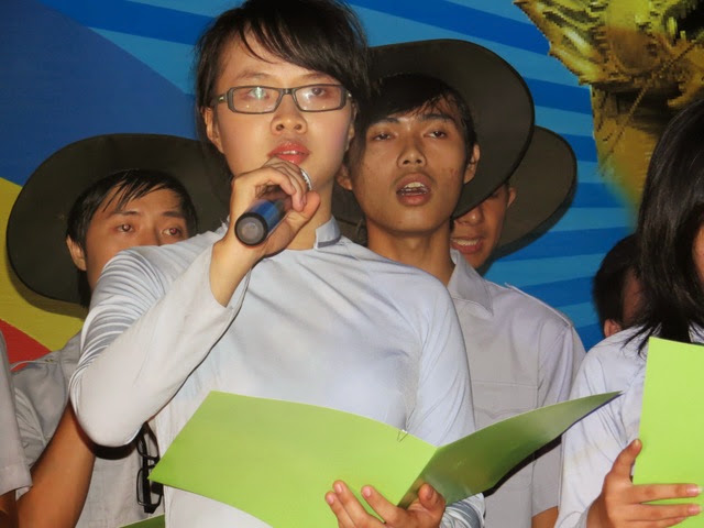  Đêm văn nghệ cúng dường Đại lễ Ph�t đản PL 2557