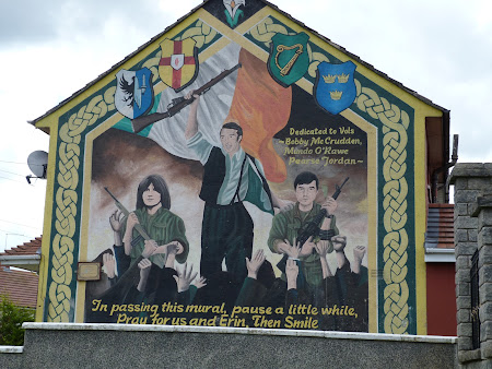 Obiective turistice Irlanda de Nord: murals Belfast