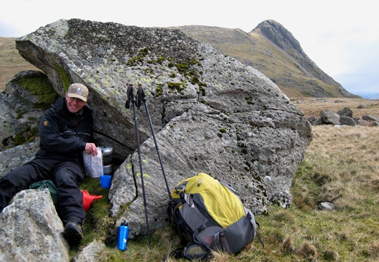 PHIL COOKING LUNCH ON MARTCRAG MOOR