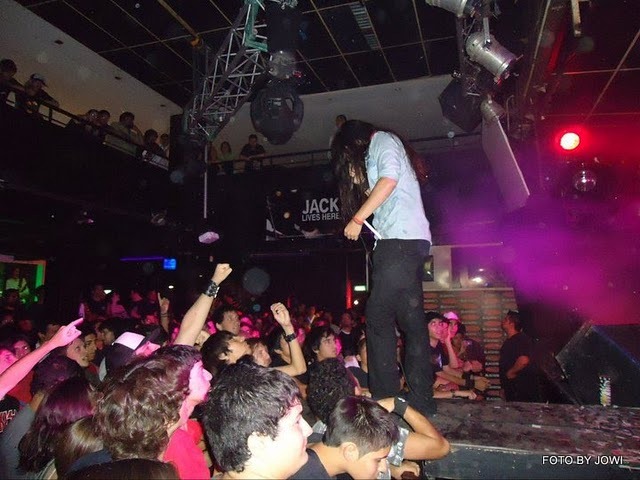 [By%2520Sole%25201%255B2%255D.jpg]