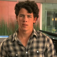 Quando meu irmão(a) toma bronca do meu pai falo : 
