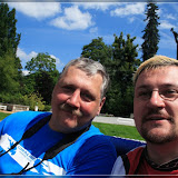 Tom und Max in der Kutsche