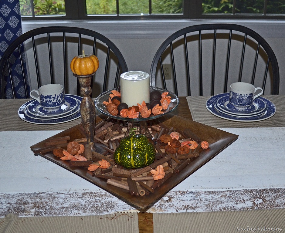 [Autumn%2520table%25202%252010%25205%2520blog%255B6%255D.jpg]