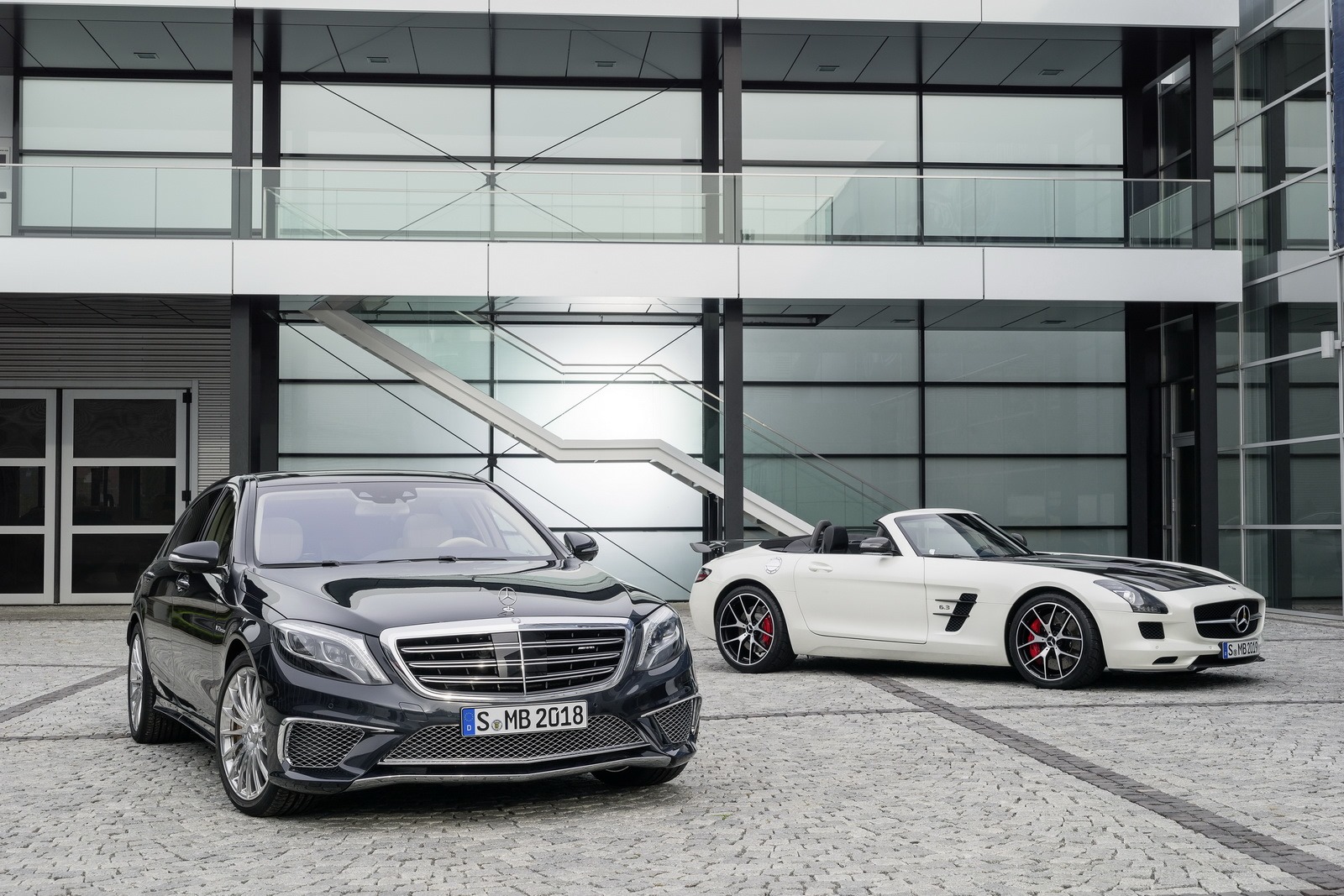 [Mercedes-SLS-Last-Edition-S65-3%255B3%255D.jpg]