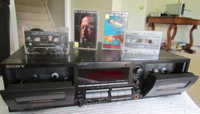 CassetteTapeRecorderwithTapes-4-2012-06-19-12-43.jpg