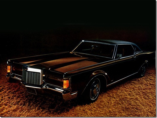 Lincoln_Continental_Coupe_1968