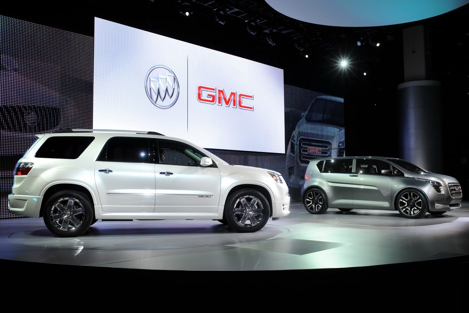 [GMC-GRanite-Concept-2%255B2%255D.jpg]