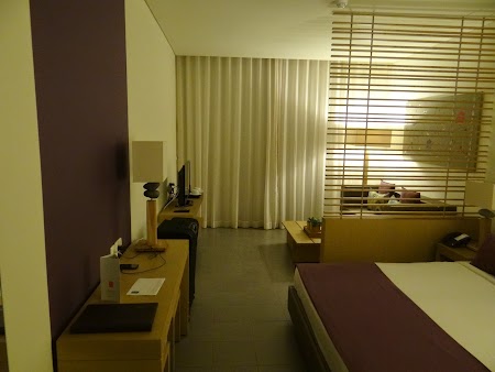 12. Hotel Oasis Atlantico - Salinas Sea.JPG