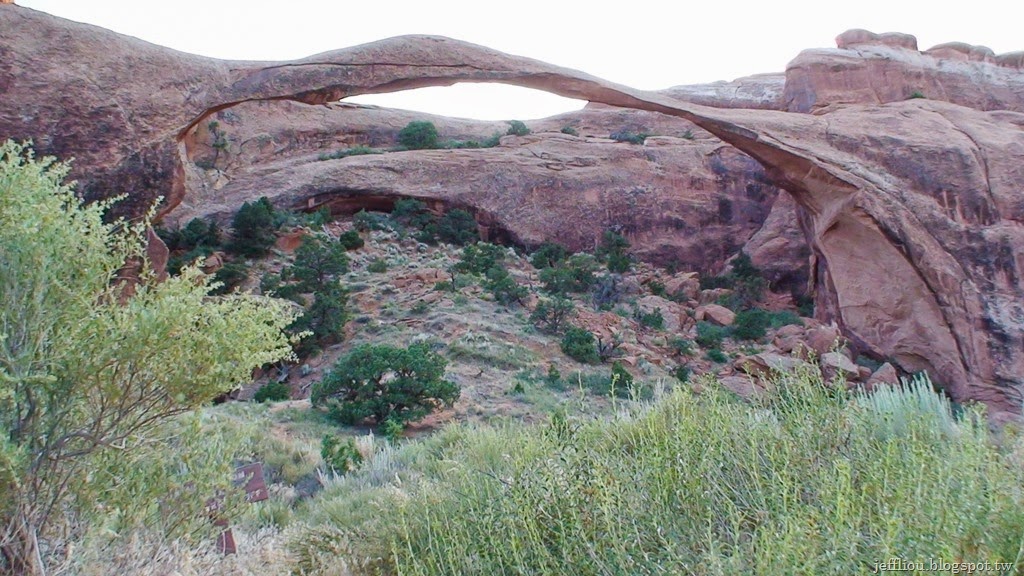 [20070628%2520Landscape%2520Arch-01%255B3%255D.jpg]