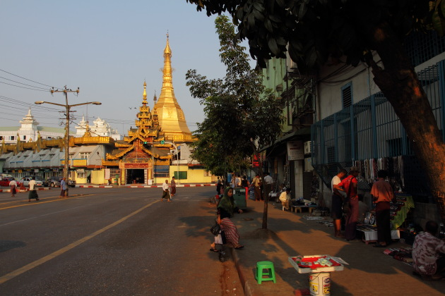 Sule Pagoda, Yangon, Burma