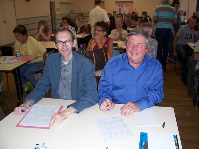 [2011.09.25-002%2520Richard%2520et%2520Marc%2520finalistes%2520B%255B2%255D.jpg]