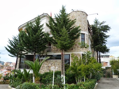 Cazare Albania: Hotel Baron Tirana