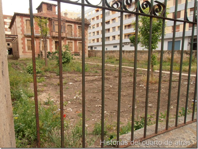 Casa abandonada del paseo de la estación Casa abandonada del paso de la estación Salamanca