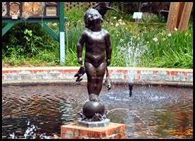 06c - Sculptures - Boy With Frogs