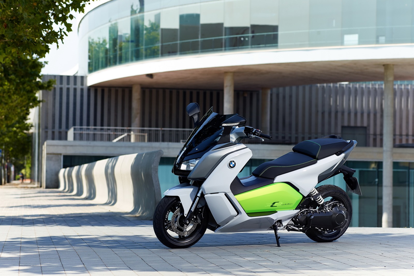 [BMW-Electric-Scooter-31%255B2%255D.jpg]