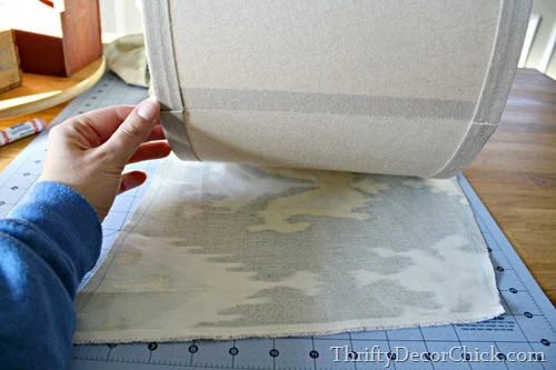 cover a lamp shade with fabric