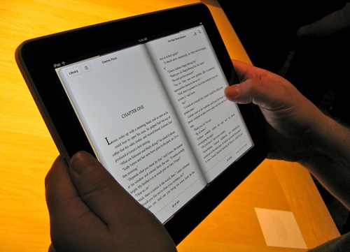 iPad 第一個成功的主因，就是他採用了符合閱讀概念的螢幕比例