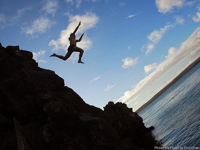 [jumping-off-a-cliff8.jpg]