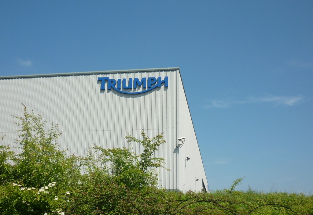 [triumph-factory5.jpg]