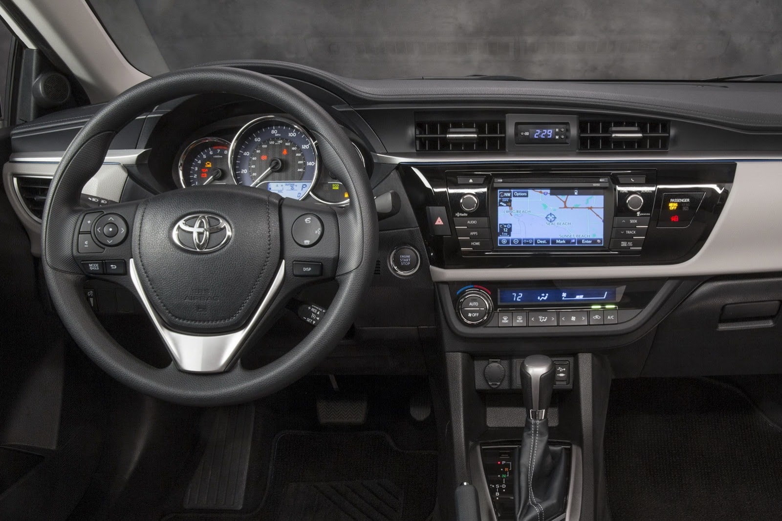 [2014-Toyota-Corolla-35%255B6%255D.jpg]
