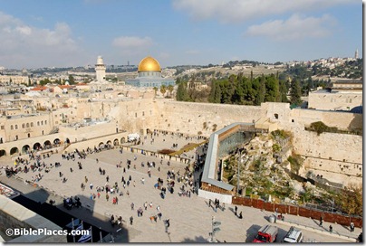 Western Wall prayer plaza from southwest, tb010312492