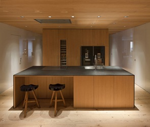 cocina-moderna-revestimiento-madera cocina-moderna-revestimiento-madera