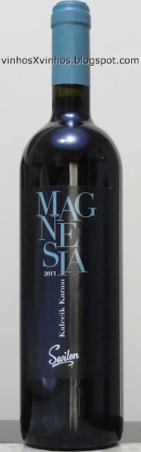 Vinho turco Magnesia kalecik karasi