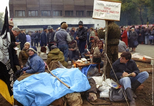 Кровавый Октябрь 1993-го: "Расстрел Белого Дома"