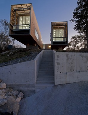 Architecture Project Two Hulls House fachada-revestida-de-madera